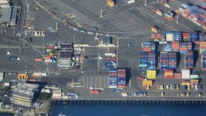 Miami customs brokerage and import export logistics for container freight